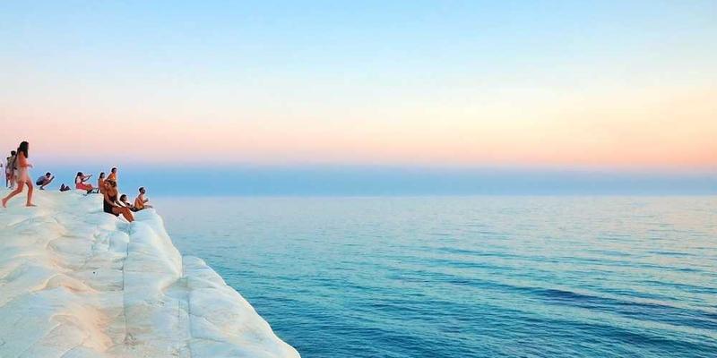 eum ipsam sunt cover